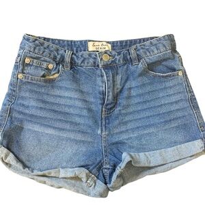 LOVE TREE Denim Jean Shorts With Pockets & Turn Up Detail Jean Blue Size Medium